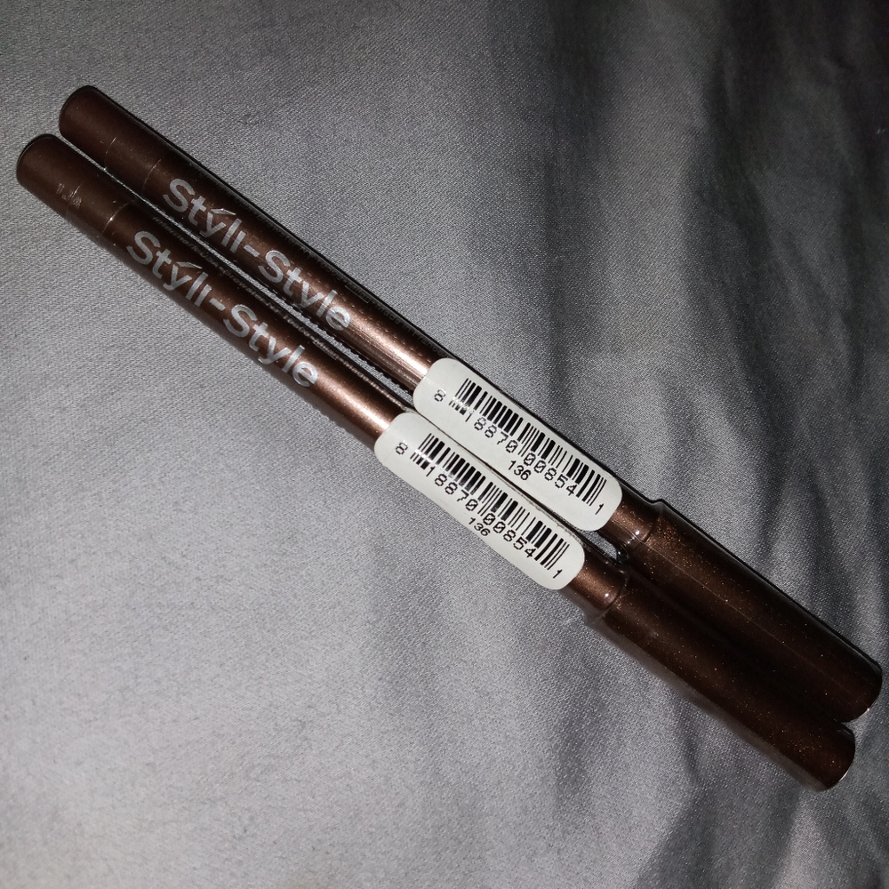 2 New Brownstone Eyeliner Pencils